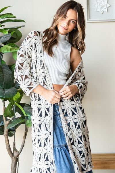 Veveret Geometric Open Front Three-Quarter Sleeve Cardigan - Image 4
