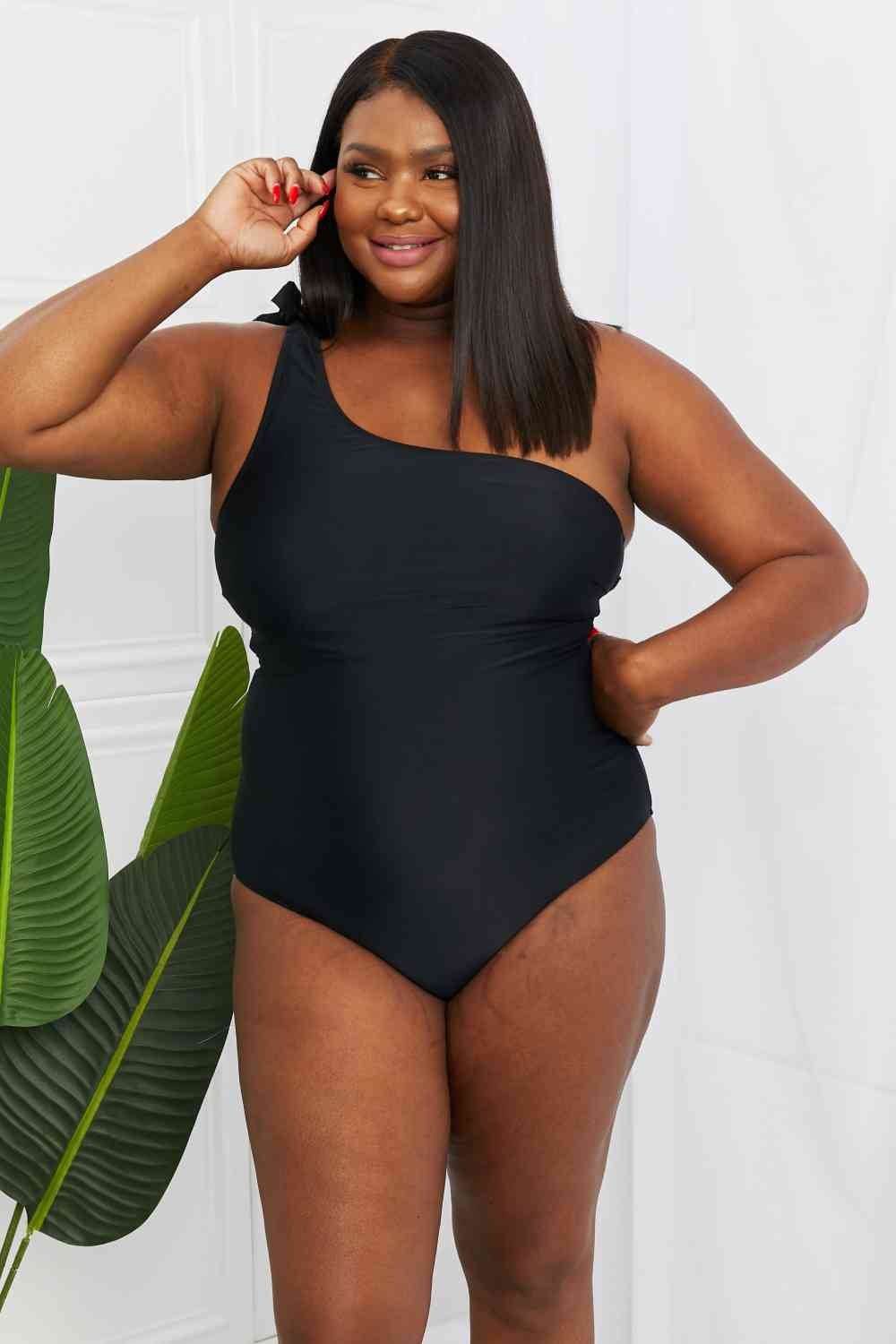 Marina West Swim Deep End One-Shoulder One-Piece Swimsuit in Black - Image 3