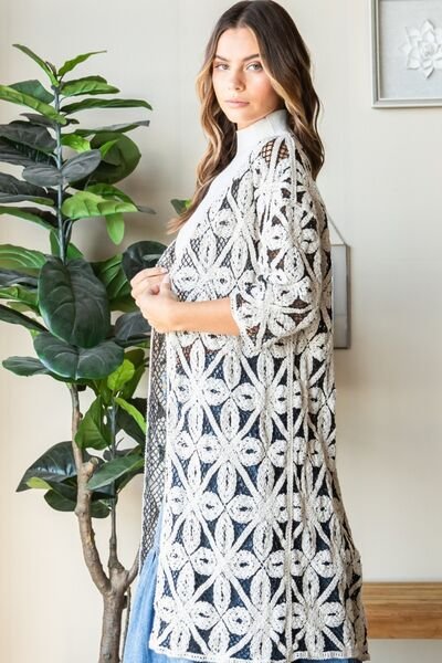 Veveret Geometric Open Front Three-Quarter Sleeve Cardigan - Image 5