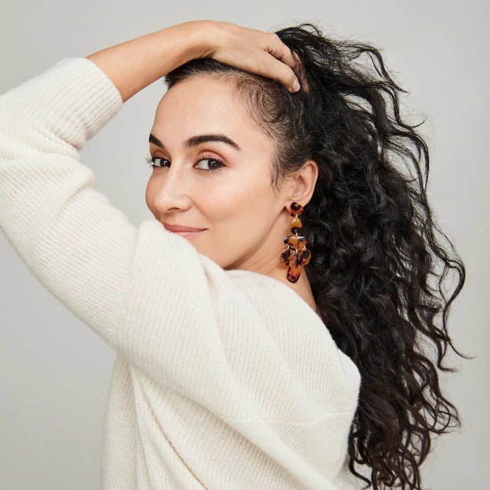 FLOURISH® X MANTA® Healthy Hair Brush - Image 2